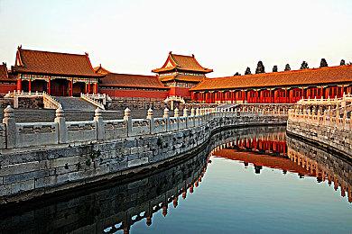 《暗黑破坏神4》死灵法师职业介绍预告片